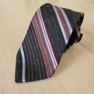 🇫🇷Dior Elegant Black and Red Striped Tie